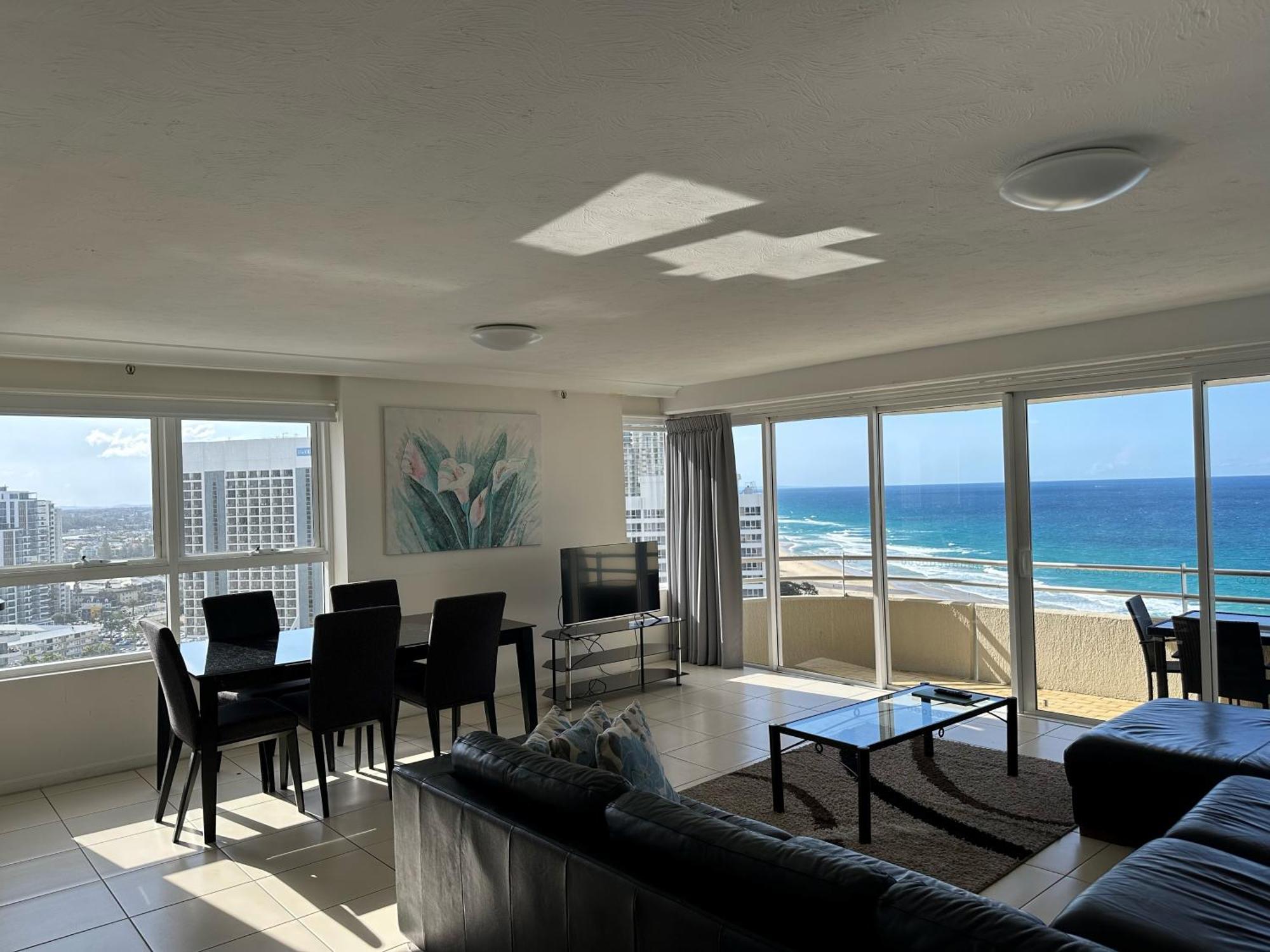 Zenith Ocean Front Apartments Gold Coast Exterior photo