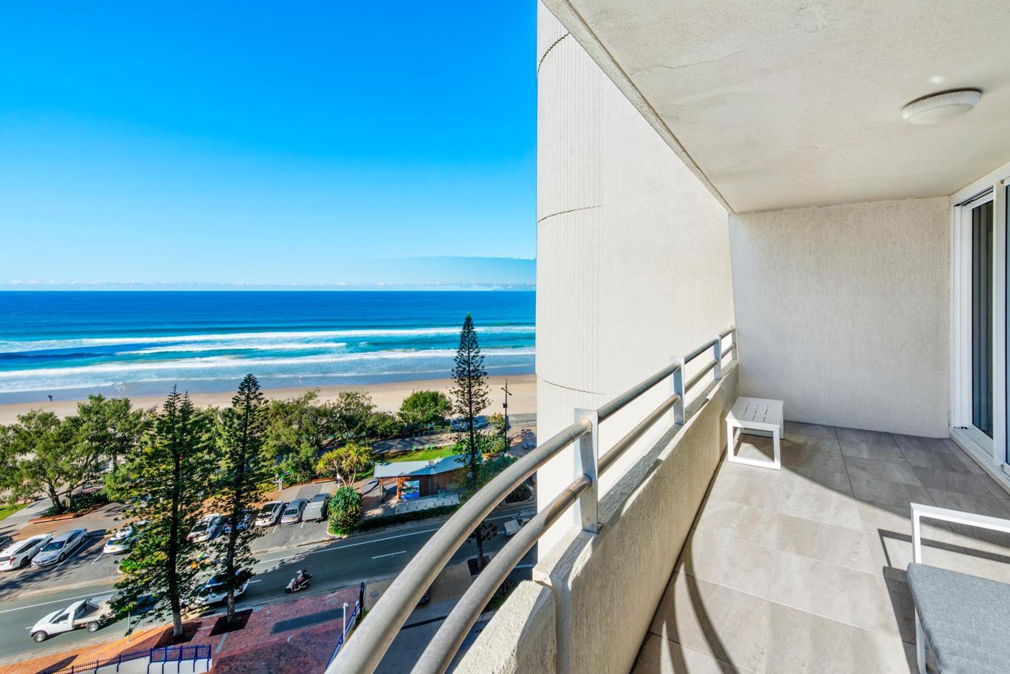 Zenith Ocean Front Apartments Gold Coast Exterior photo