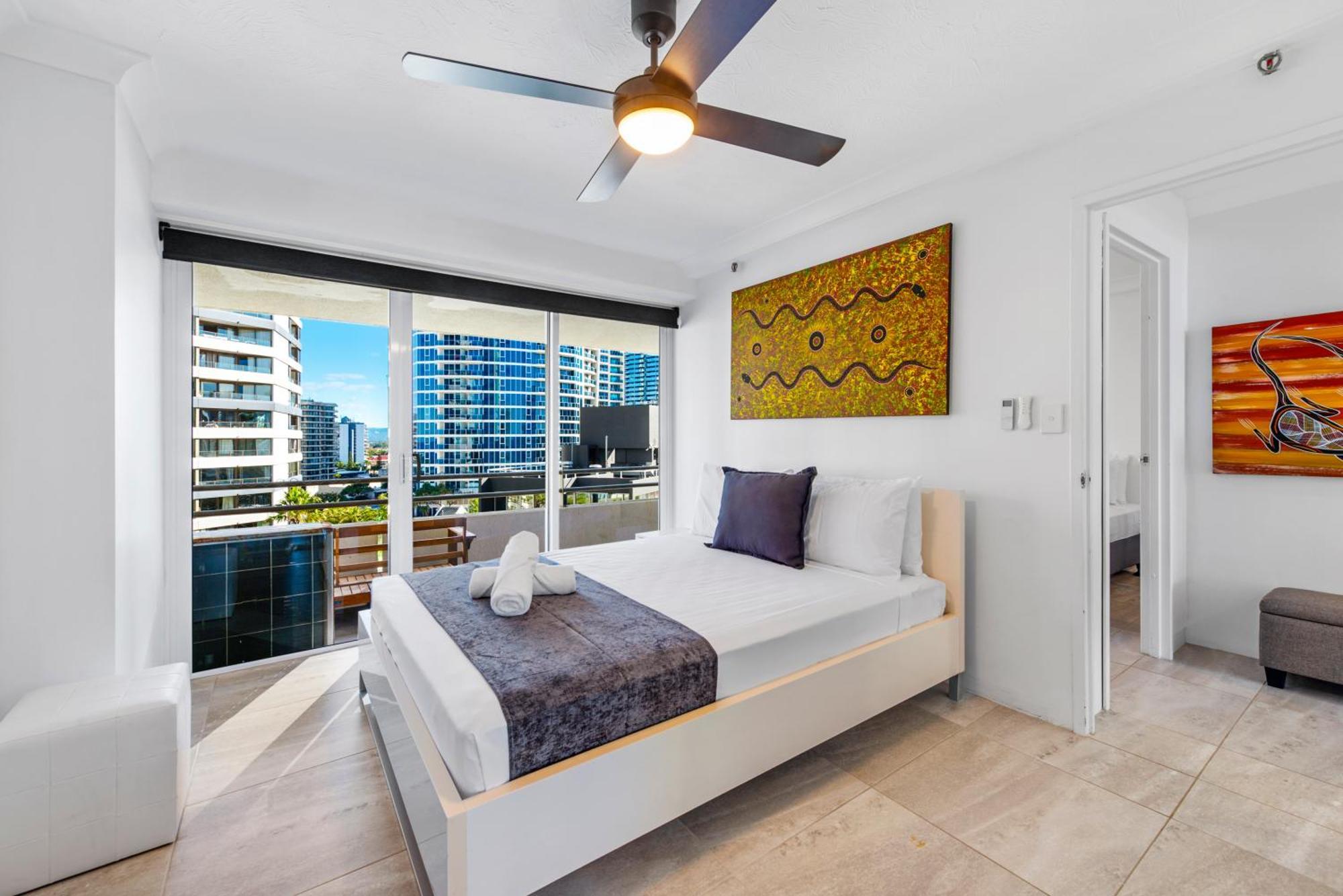 Zenith Ocean Front Apartments Gold Coast Exterior photo