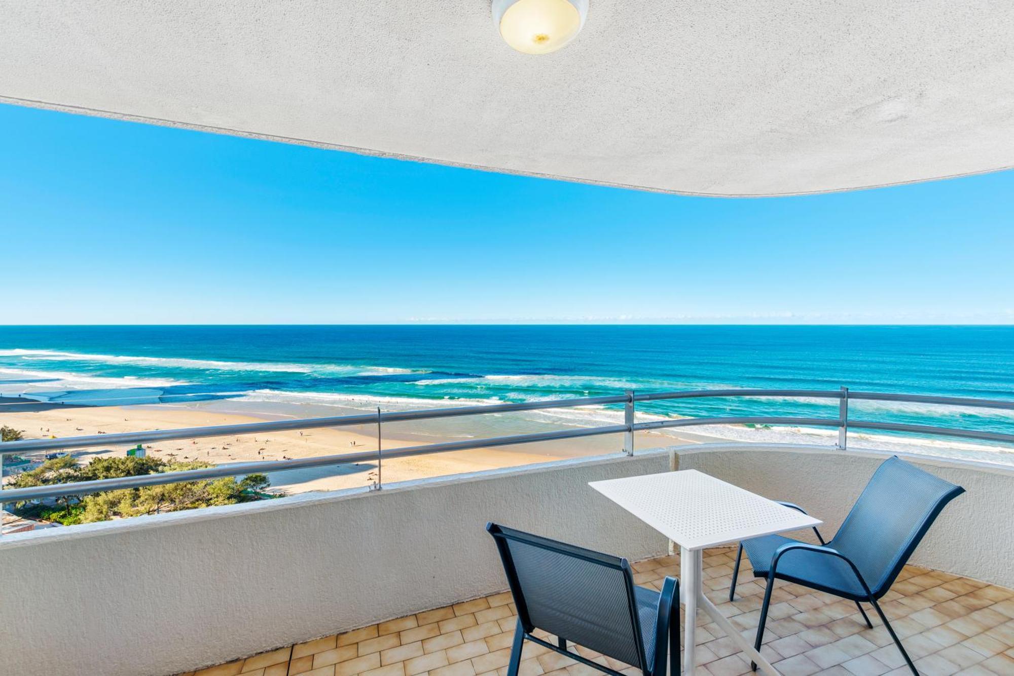 Zenith Ocean Front Apartments Gold Coast Exterior photo