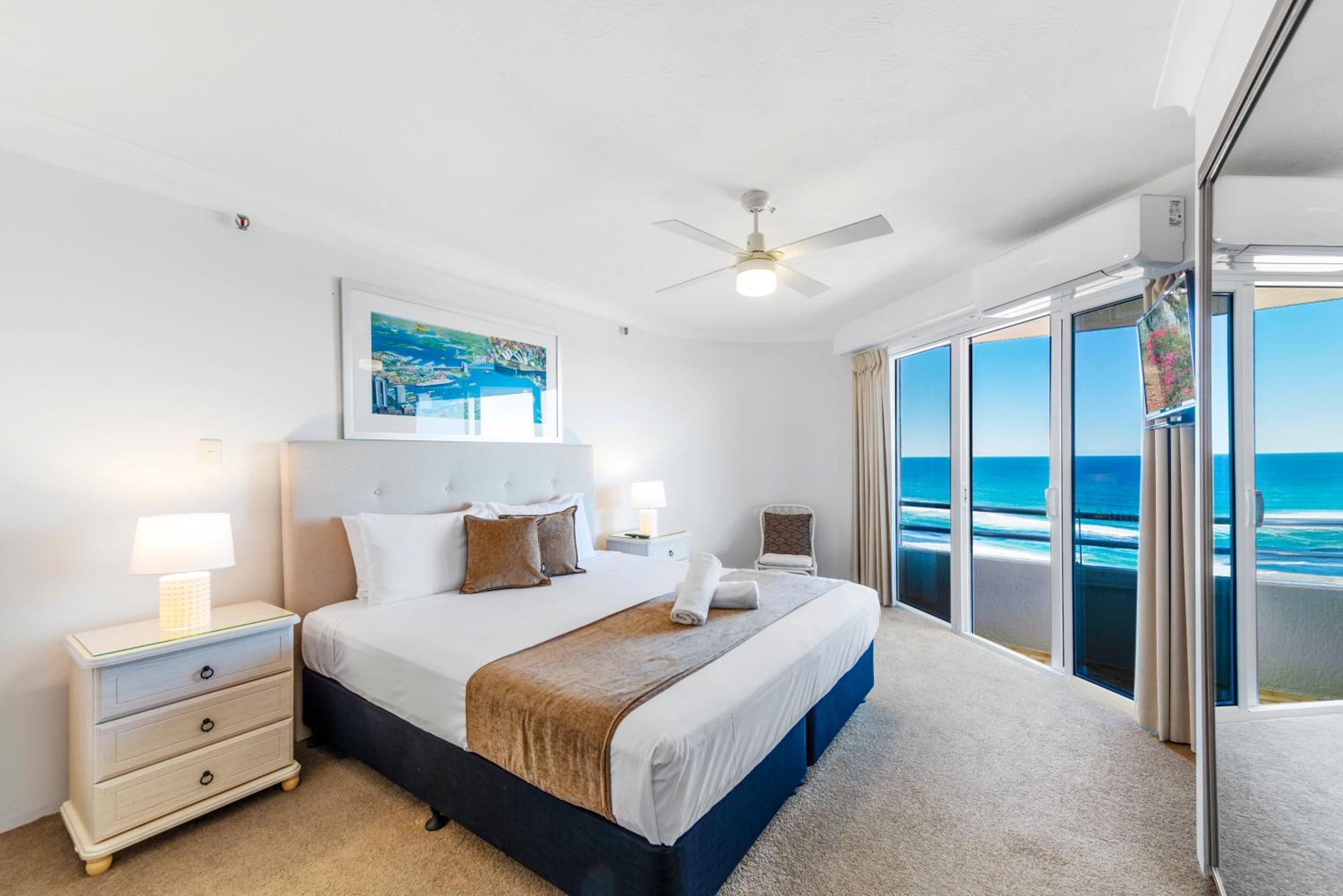 Zenith Ocean Front Apartments Gold Coast Exterior photo